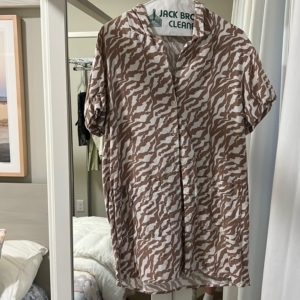Amadi Button down mini dress animal print